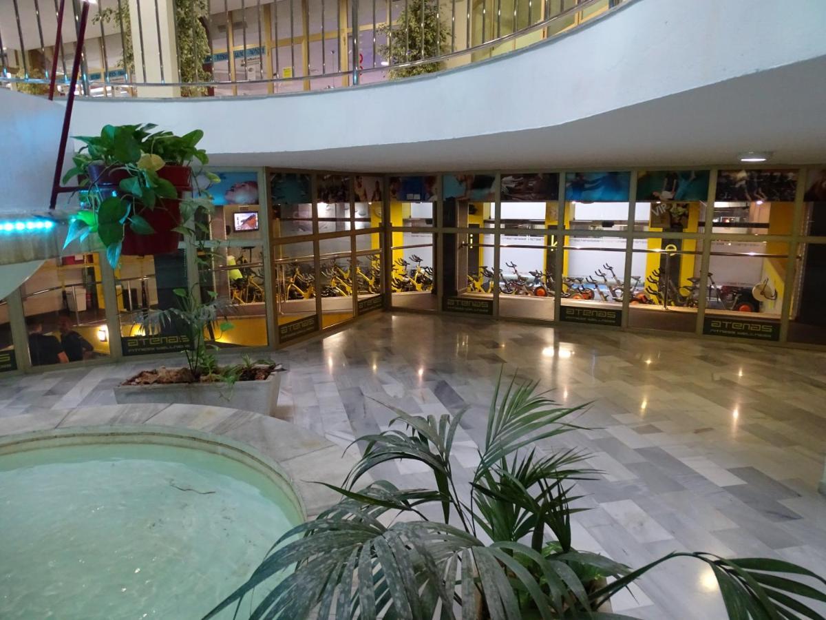 Apartamento En Benalbeach بينالماذينا المظهر الخارجي الصورة