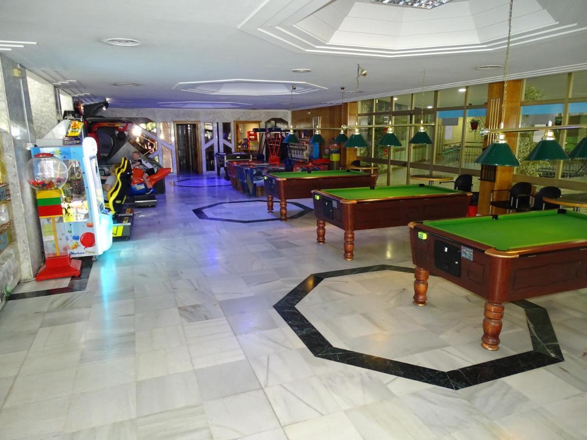 Apartamento En Benalbeach بينالماذينا المظهر الخارجي الصورة